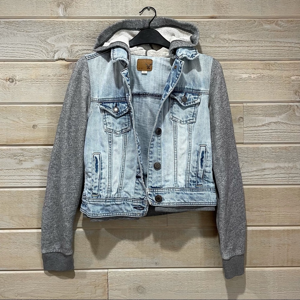 AE Hooded Jean Jacket S
